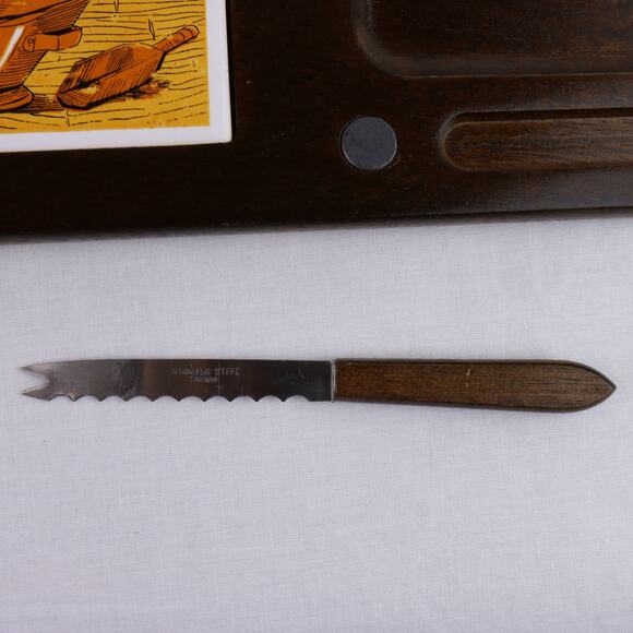 Vintage Cheeseboard with Knife, Box Included - Picture 14 of 14